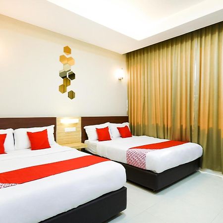 Oyo 1023 La Mirina Boutique Inn Kültér fotó
