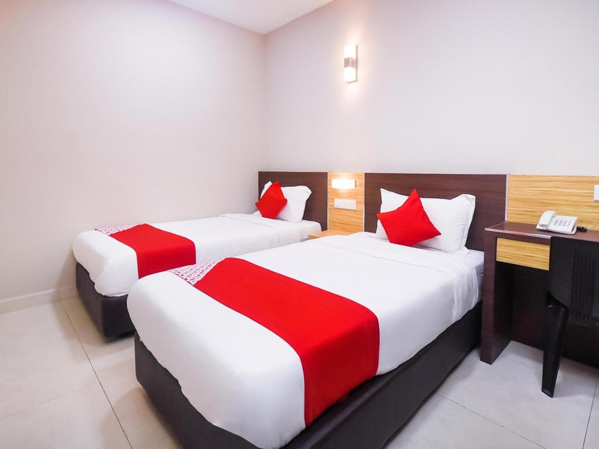 Oyo 1023 La Mirina Boutique Inn Kültér fotó