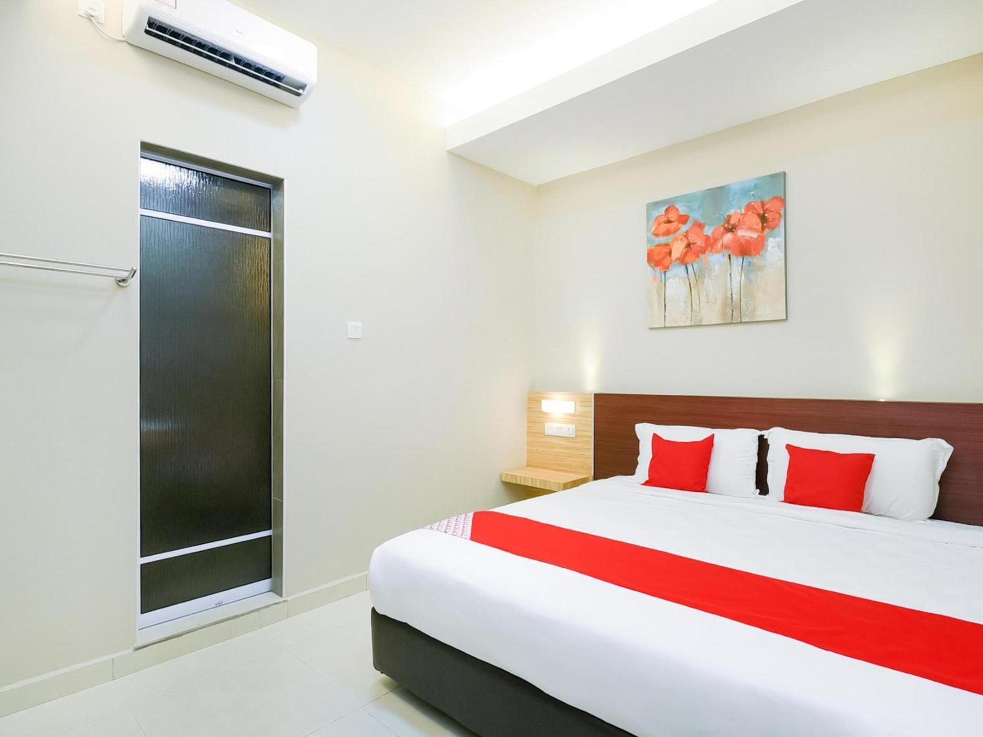 Oyo 1023 La Mirina Boutique Inn Kültér fotó