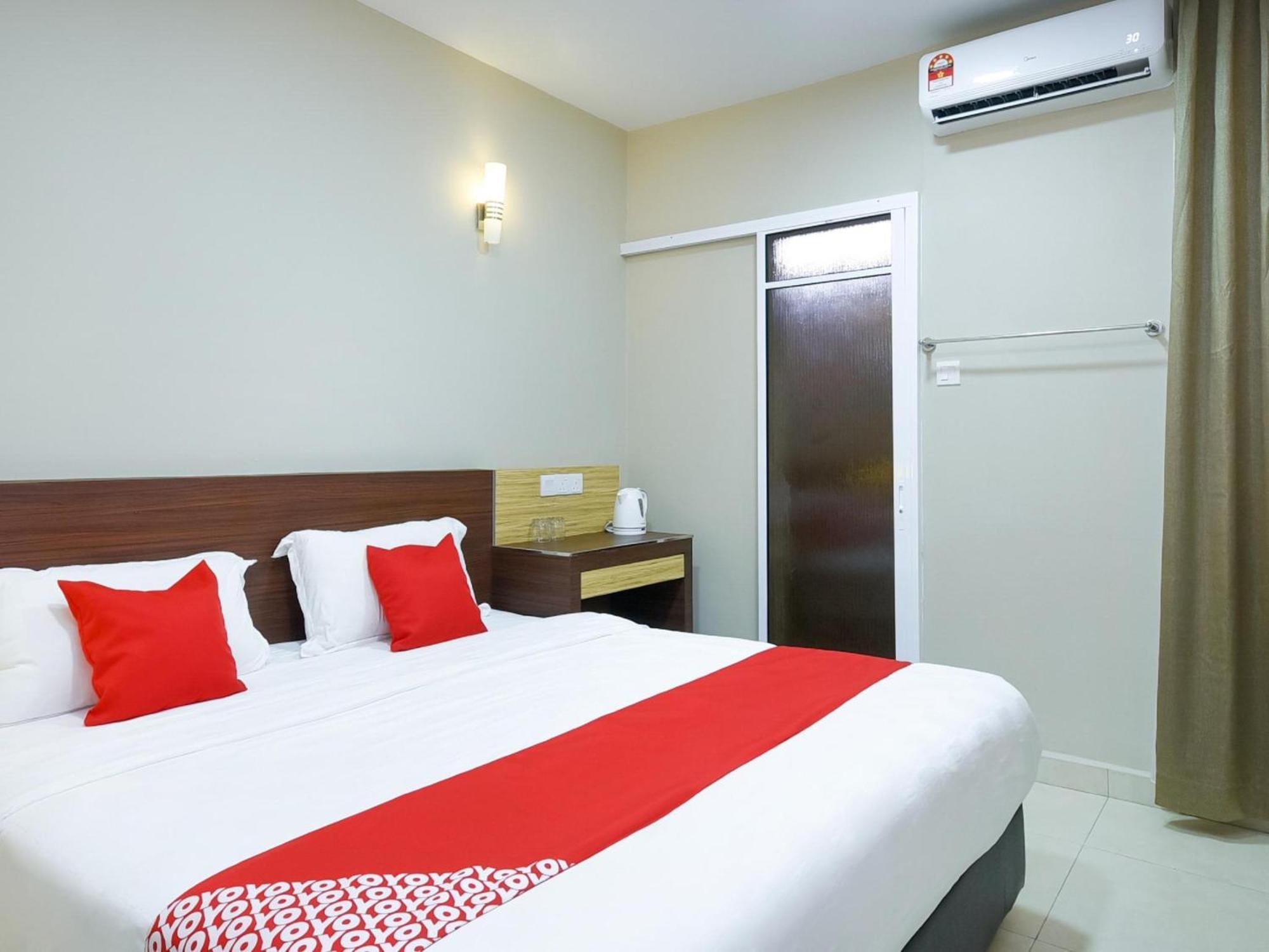 Oyo 1023 La Mirina Boutique Inn Kültér fotó