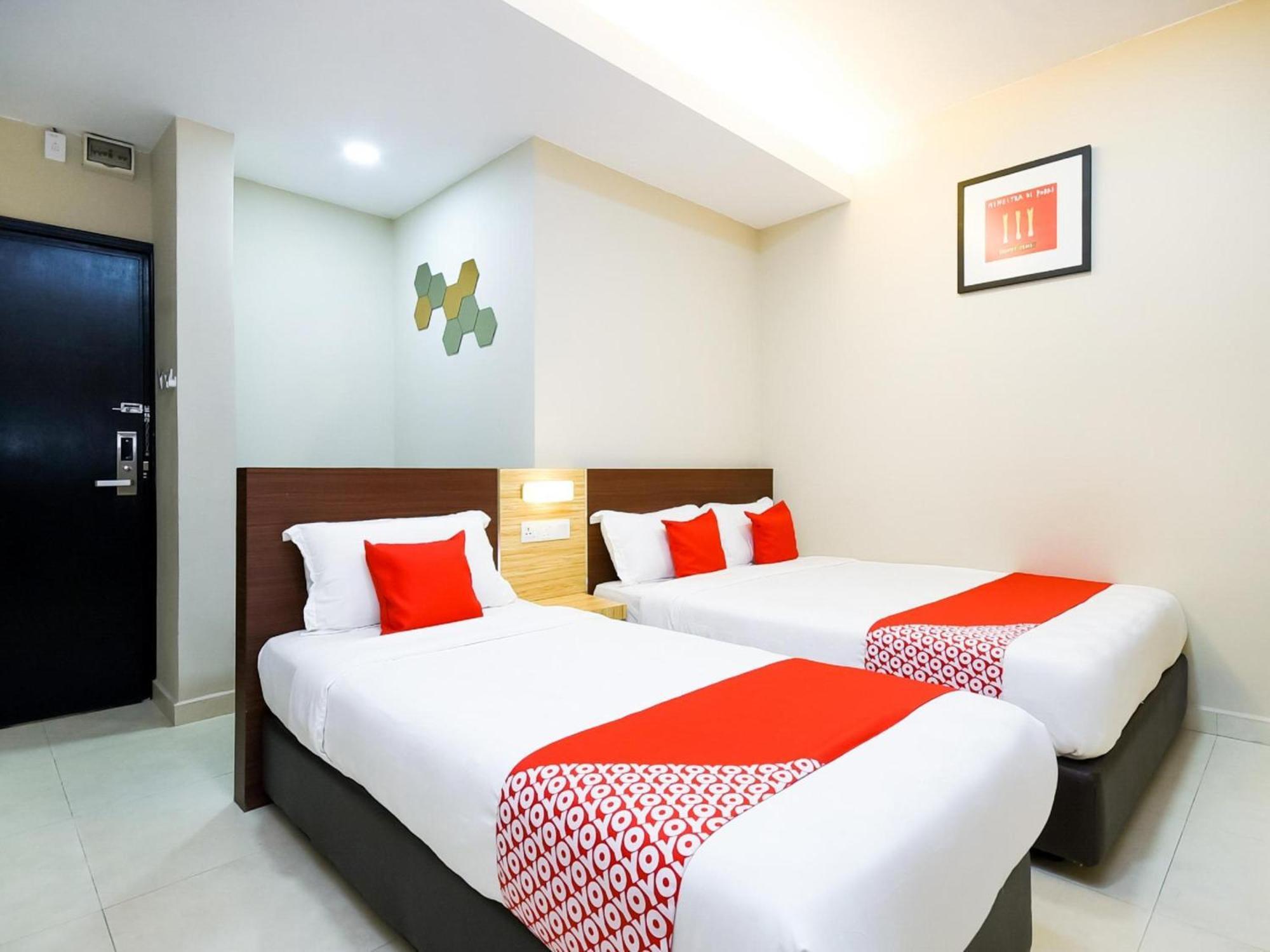 Oyo 1023 La Mirina Boutique Inn Kültér fotó