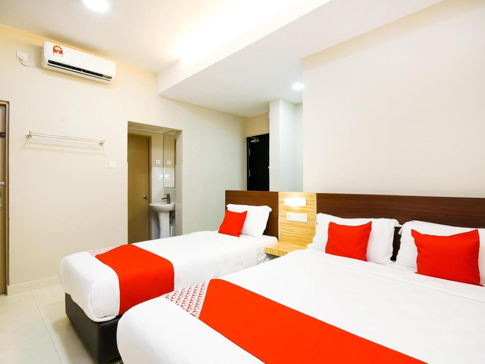 Oyo 1023 La Mirina Boutique Inn Kültér fotó